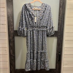 Max Studio Blue and White Patterned Dress